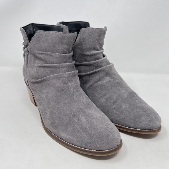 Cole Haan Womens Gray Suede Booties Block Wood Heels Size 10 B Med Casual Office - Picture 2 of 9